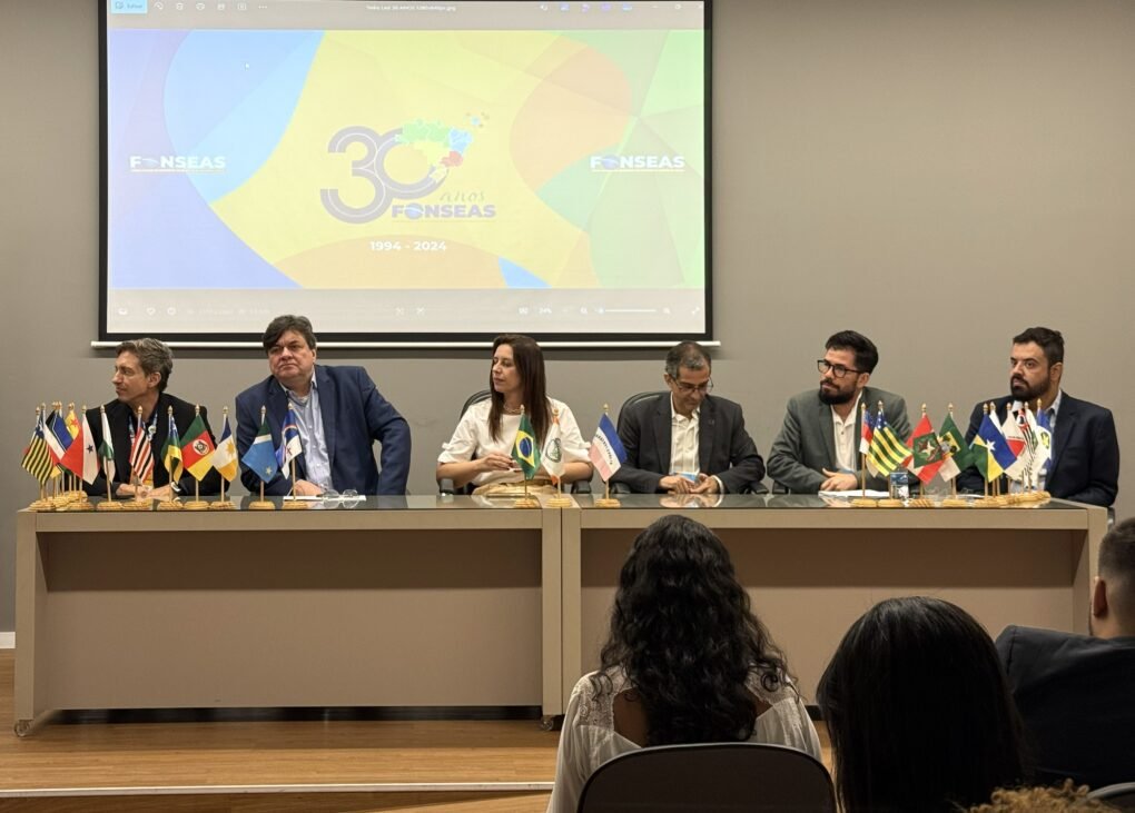 Representantes dos 26 estados e do Distrito Federal se reuniram para abrir oficialmente os debates sobre os 20 anos de consolidação do SUAS — um marco para a política de Assistência Social no Brasil.
